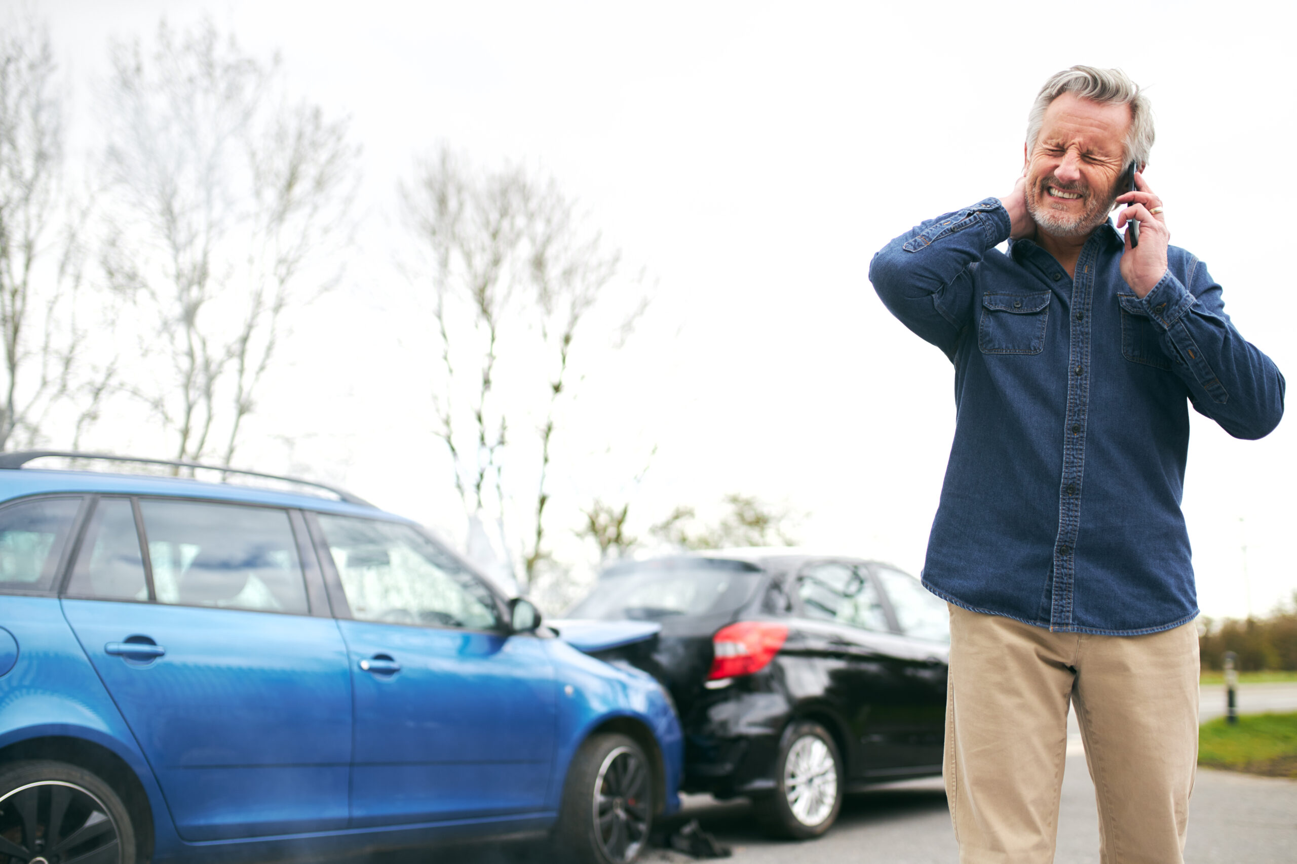 Accident victim speaking with an insurance representative